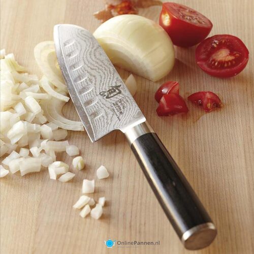 KAI Shun Classic Santokumes 18 cm, met groeven (online) kopen? | OnlinePannen.nl